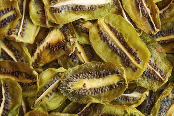 تصویر 2 از خرید میوه کیوی خشک + قیمت فروش استثنایی